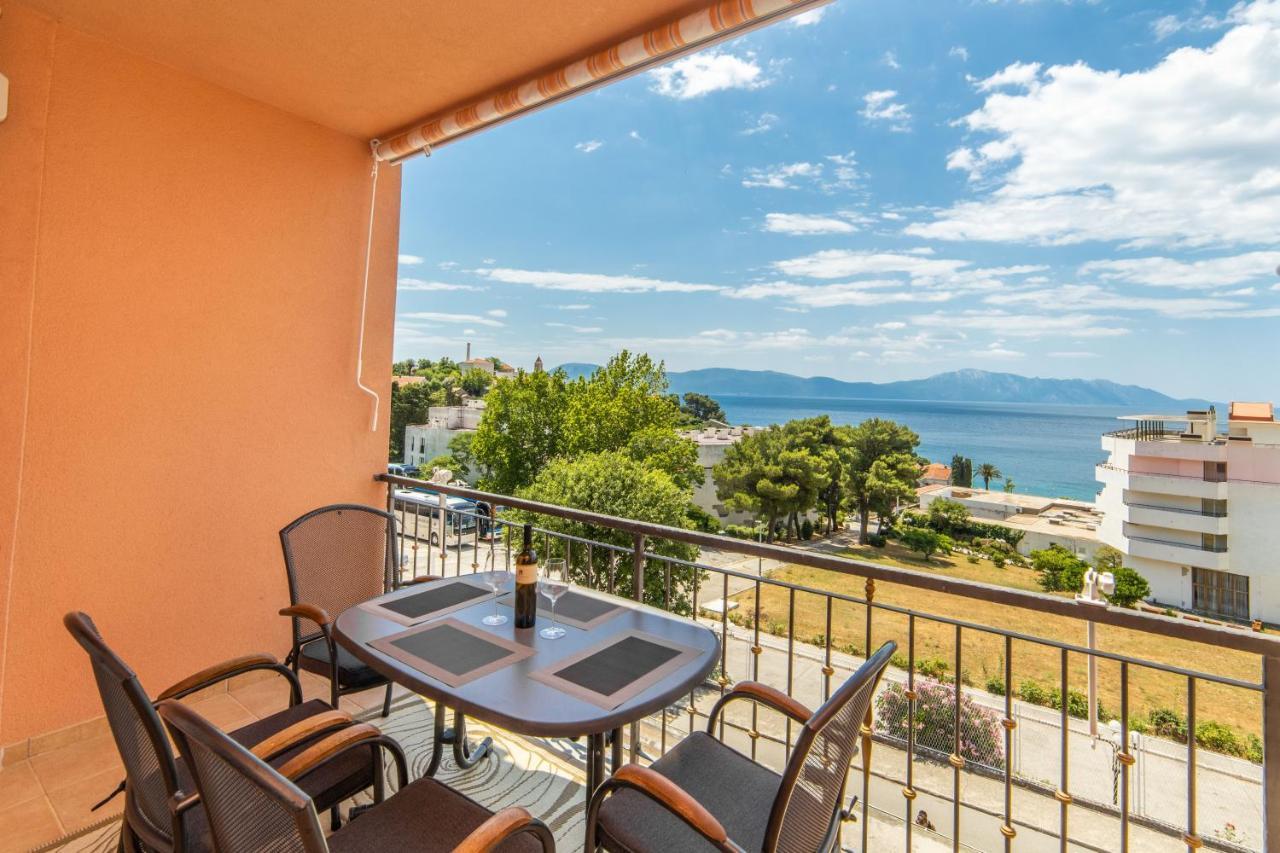 Apartmani Lile Gradac  Εξωτερικό φωτογραφία